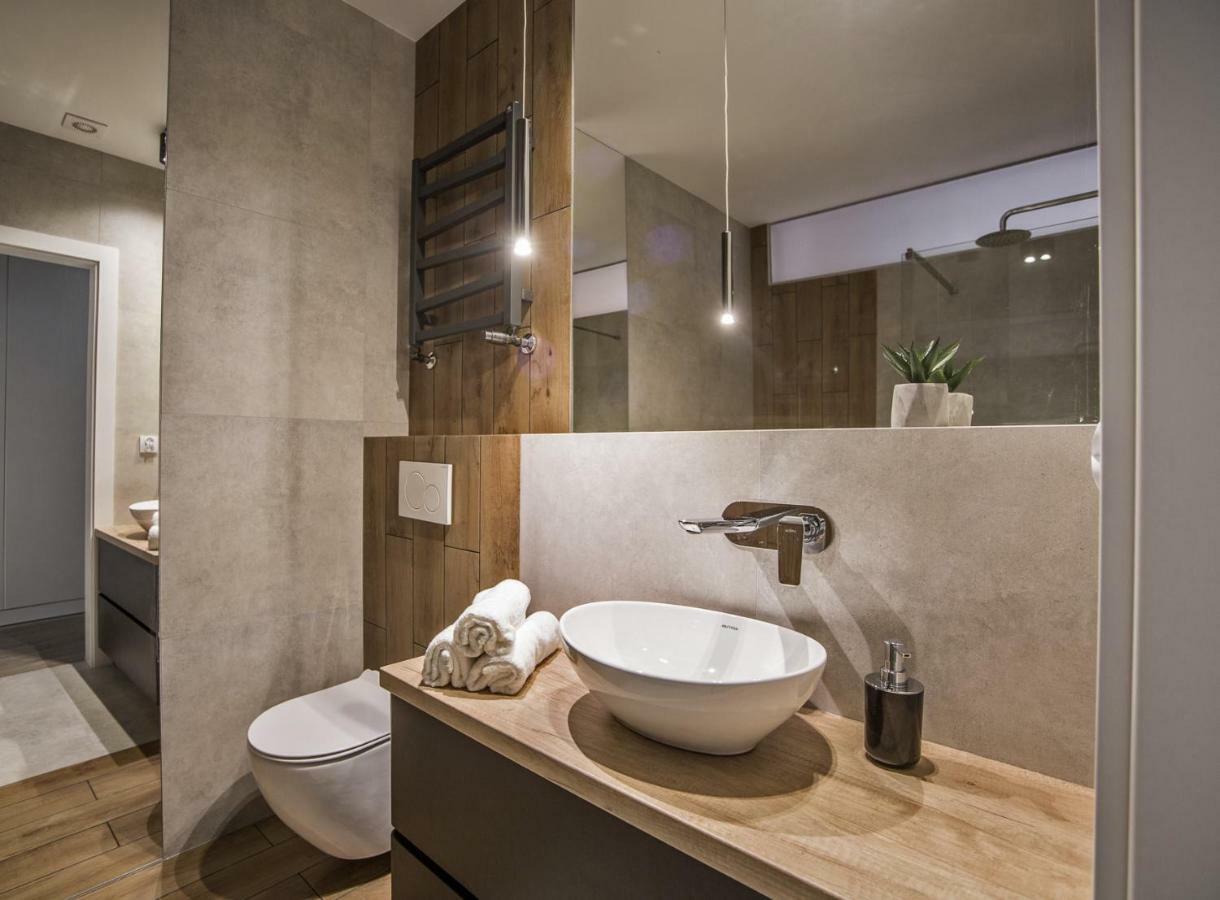 Apartament Stars Torun Ngoại thất bức ảnh